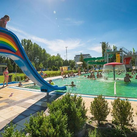 Apartman Lara Komárno Екстериор снимка